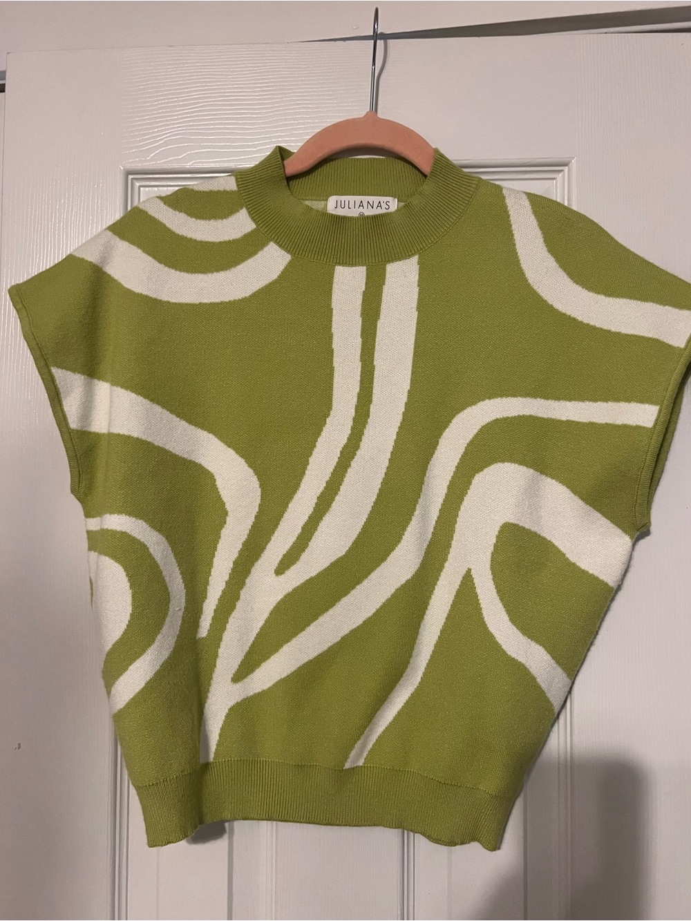 JULIANA’S Green & White Abstract Knit Sweater